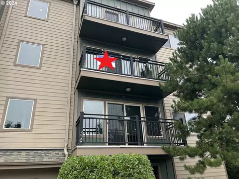 211 Harbor St #38, Florence, OR 97439
