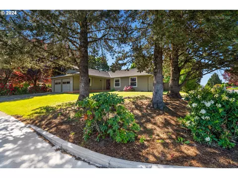 17980 NW Bartley Ct, Beaverton, OR 97006