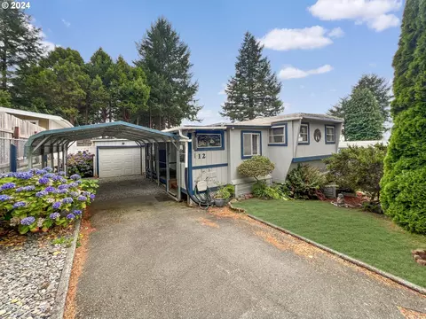 16427 Vista Hills Dr #12, Brookings, OR 97415