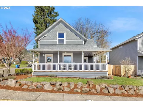 249 NW 17th Ave, Camas, WA 98607