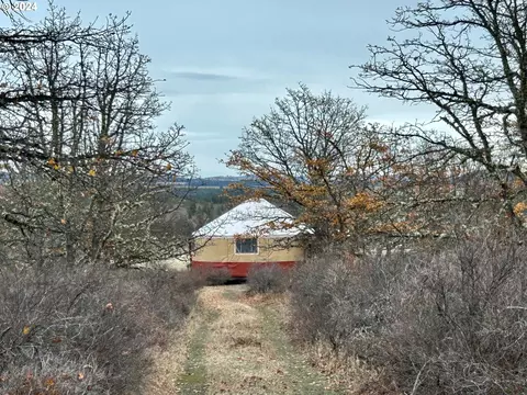 Off Soda Springs Rd, Goldendale, WA 98620