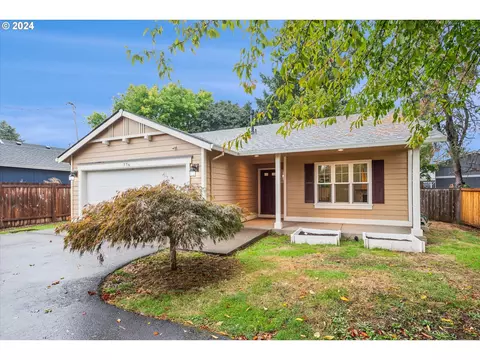 776 SE 32nd Ave, Hillsboro, OR 97123