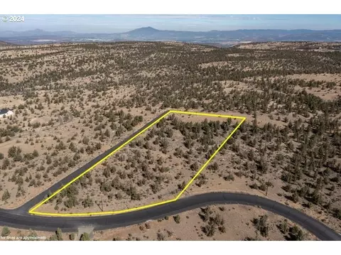 122 SE Odessa Rd, Prineville, OR 97754