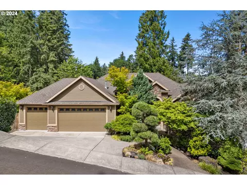 5110 Firwood Dr, West Linn, OR 97068