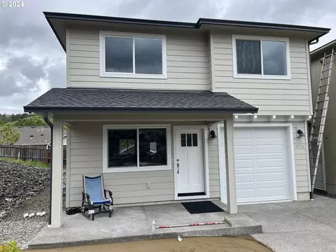 1534 W Thyme Dr, Roseburg, OR 97471
