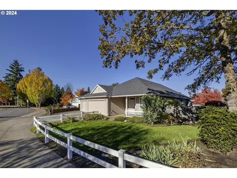 5753 SE Rancho St, Hillsboro, OR 97123