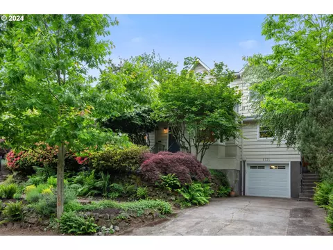 6525 SW Burlingame Ave, Portland, OR 97239