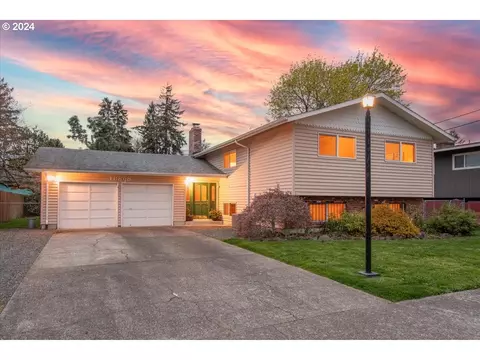 16808 SE Franklin St, Portland, OR 97236