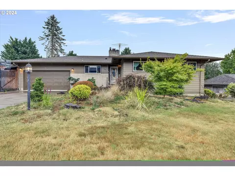 6894 SE Renada St, Milwaukie, OR 97267
