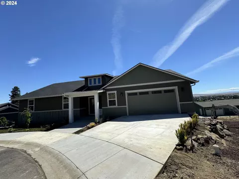 1019 Hoodview Pl, Goldendale, WA 98620