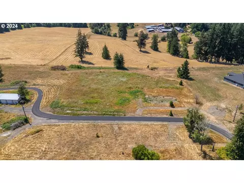 27900 SW Lepley Ln, Hillsboro, OR 97123