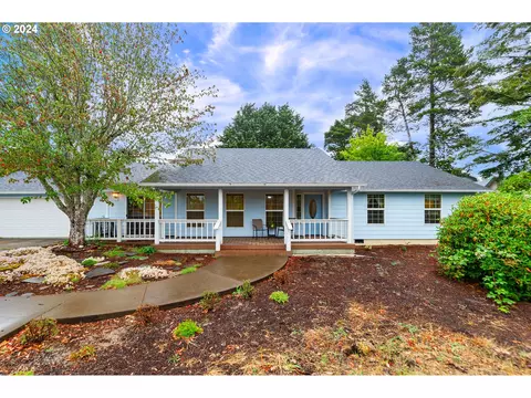 1910 37th St, Florence, OR 97439