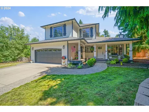 18125 S Steamer Ct, Oregon City, OR 97045