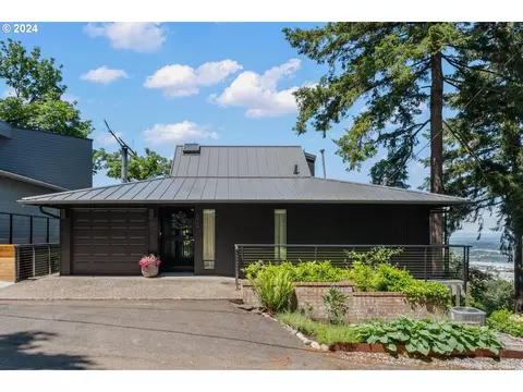 502 NW Macleay Blvd, Portland, OR 97210
