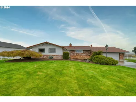 70873 Schroeder Rd, Pendleton, OR 97801