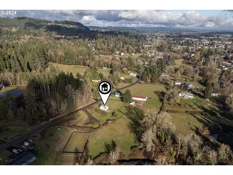 51660 SW Em Watts Rd, Scappoose, OR 97056