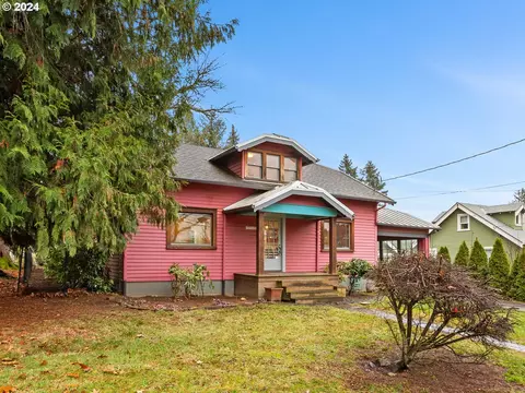 7428 SW 27th Ave, Portland, OR 97219
