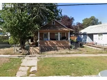 2002 N Greenwood St, La Grande, OR 97850