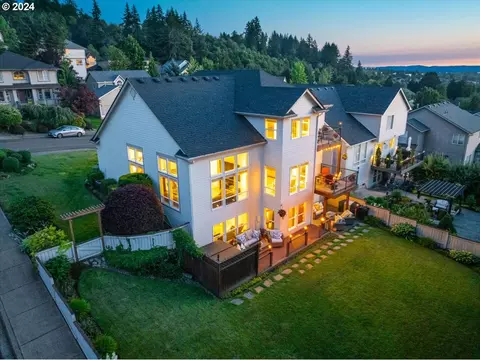 2509 NW 36th Ave, Camas, WA 98607