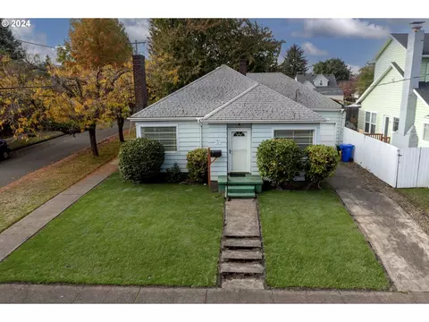 7403 N Mckenna Ave, Portland, OR 97203
