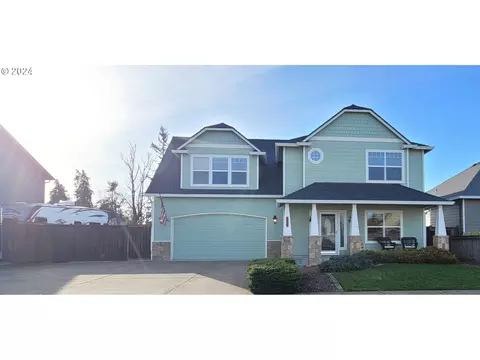 956 66th Pl, Springfield, OR 97478