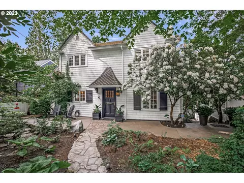 2669 SW Vista Ave, Portland, OR 97201