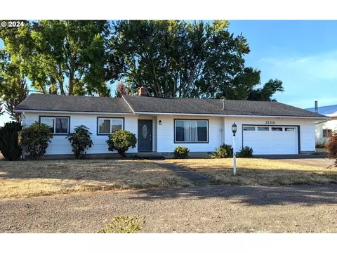 21301 SW Christensen Rd, Sheridan, OR 97378