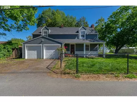 3053 Sunnyview Rd NE, Salem, OR 97301