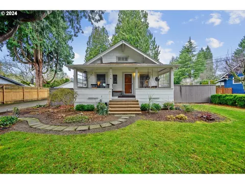 1718 16th St, West Linn, OR 97068