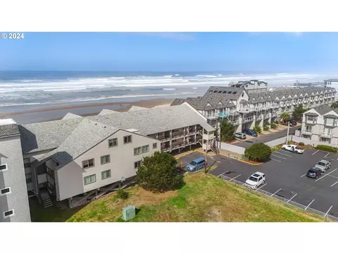 145 N Miller St #105, Rockaway Beach, OR 97136
