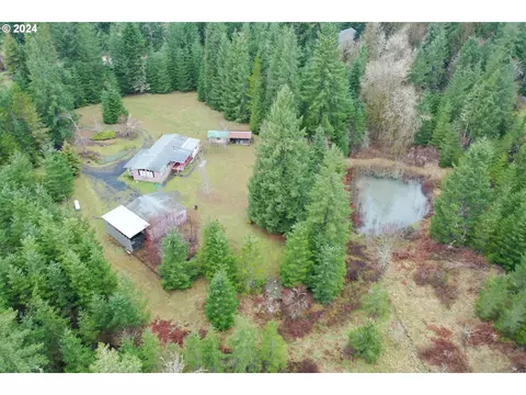 57902 Adams Rd, Vernonia, OR 97064