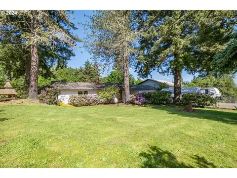 30854 Ty Valley Rd, Lebanon, OR 97355
