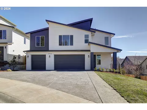 1802 N 20th Ct, Washougal, WA 98671