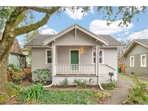 5609 SE 69th Ave, Portland, OR 97206