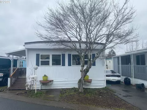 19776 SE Stark St #8, Portland, OR 97233