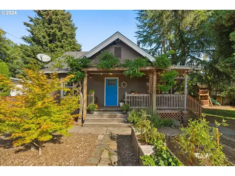 3123 SE Malcolm St, Milwaukie, OR 97222
