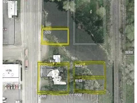 1480 Ivy St, Junction City, OR 97448