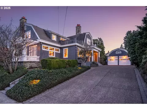 1331 NW 25th Ave, Portland, OR 97210