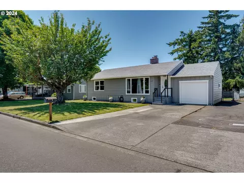 127 SE James St, Camas, WA 98607