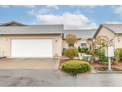 3905 Pennsylvania St, Longview, WA 98632