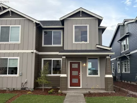 8091 SE Crescent Dr, Hillsboro, OR 97123