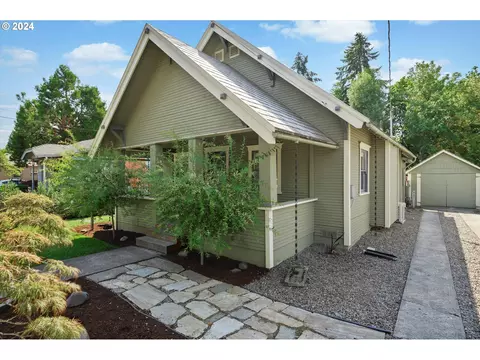 725 Breys Ave, Salem, OR 97301