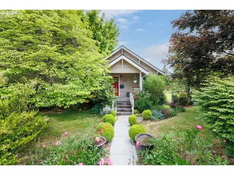 1403 15th St, Oregon City, OR 97045