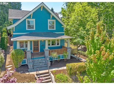 4006 SE Long St, Portland, OR 97202