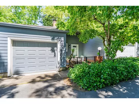 4416 SW Dickinson St #47, Portland, OR 97219