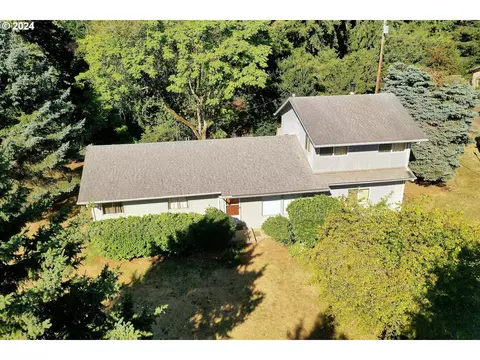 33904 Tarbell Rd, Scappoose, OR 97056