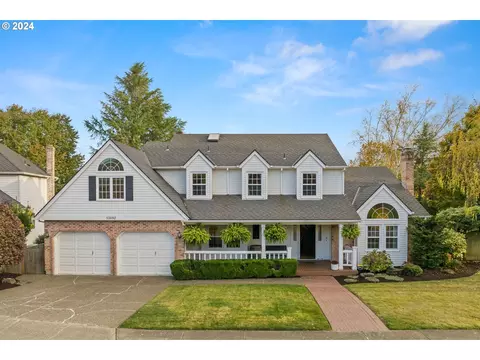 13692 SW Ashley Ct, Tigard, OR 97224