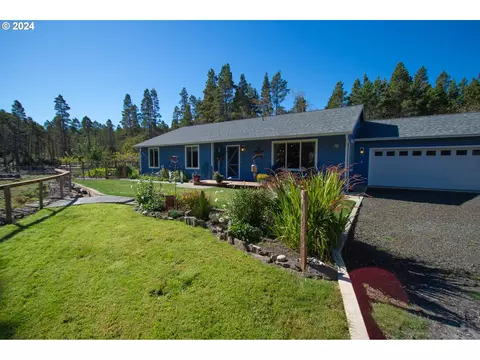 58714 Chanterelle Dr, Bandon, OR 97411