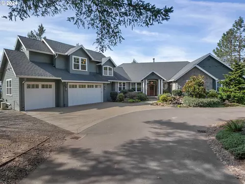 2770 SW Schaeffer Rd, West Linn, OR 97068