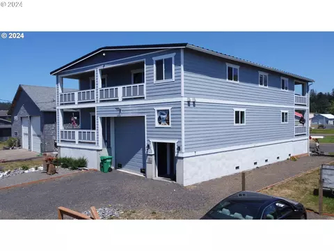 35165 Rueppell Ave, Pacific City, OR 97135